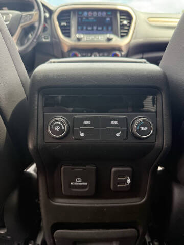 2019 GMC Acadia Denali