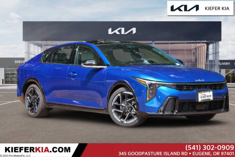 2025 Kia K4 GT-Line's photo