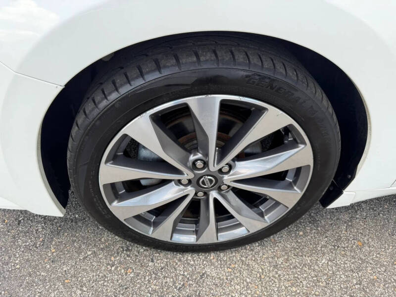 2020 Nissan Maxima Platinum
