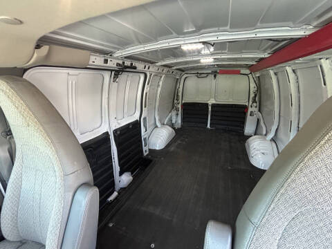 2020 Chevrolet Express 2500