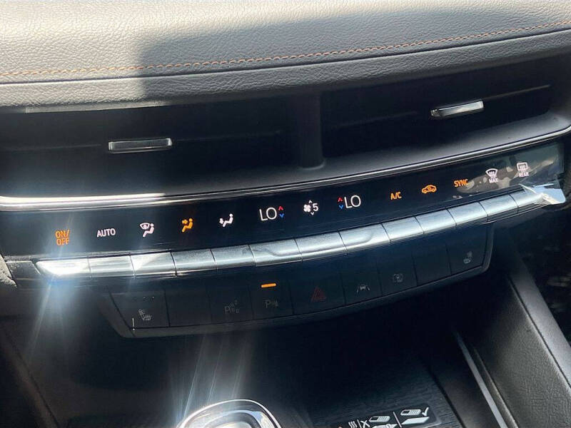 2025 Cadillac CT5-V