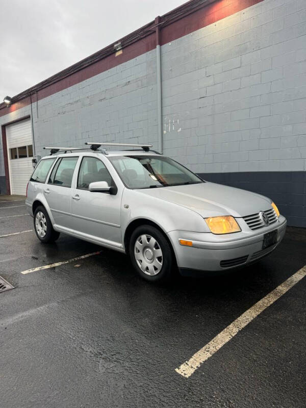 2005 Volkswagen Jetta for sale at DC MOTORS LLC in Auburn WA