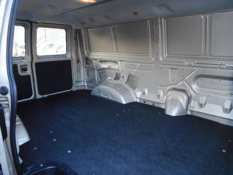 2008 Ford E-Series E-250