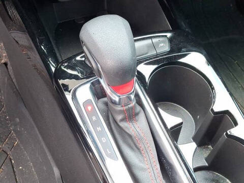 2025 Chevrolet Trax RS