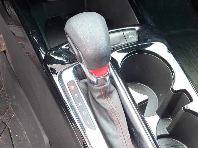 2025 Chevrolet Trax RS