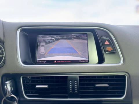 2012 Audi Q5 3.2 quattro Premium Plus