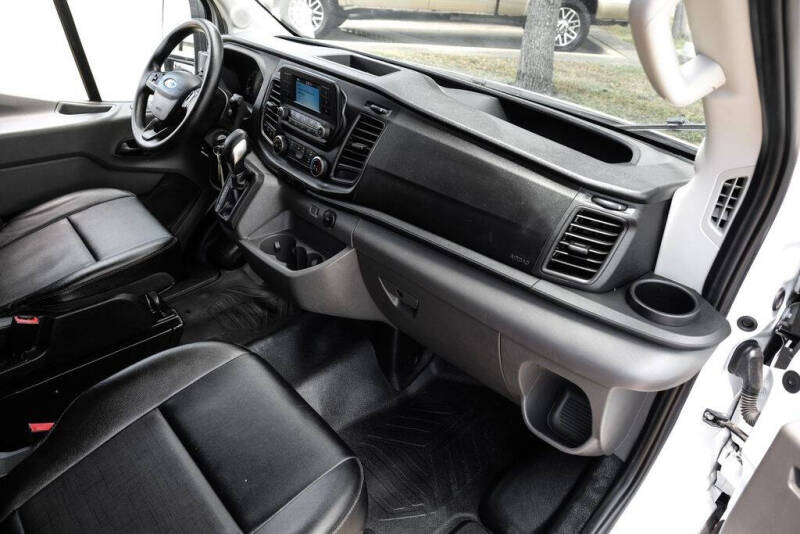 2023 Ford Transit