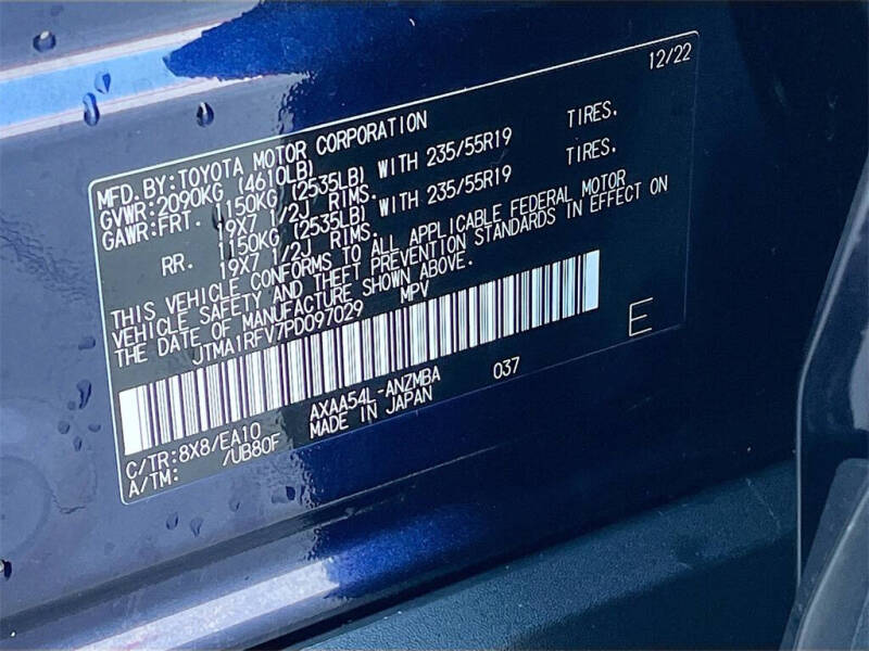 2023 Toyota RAV4 XLE Premium