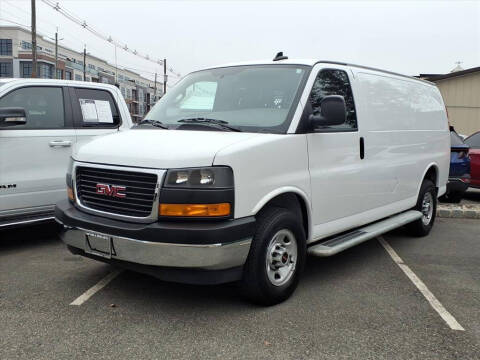 2024 GMC Savana 2500