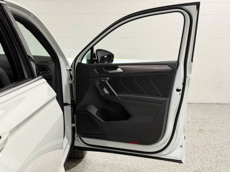 2024 Volkswagen Tiguan SEL R-Line 4Motion