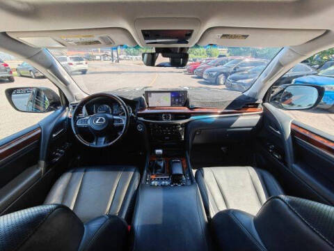 2018 Lexus LX 570