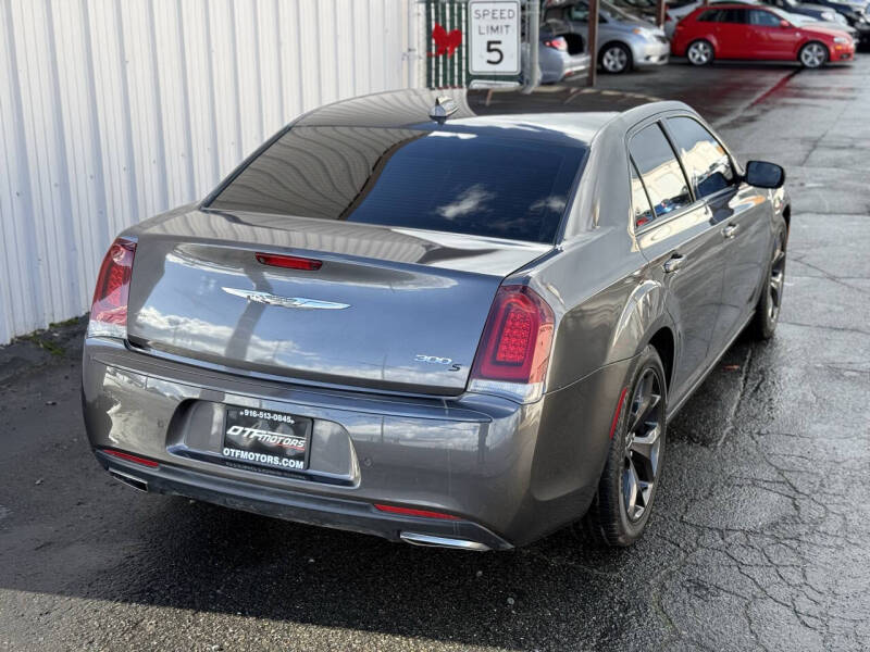 2021 Chrysler 300 S V6