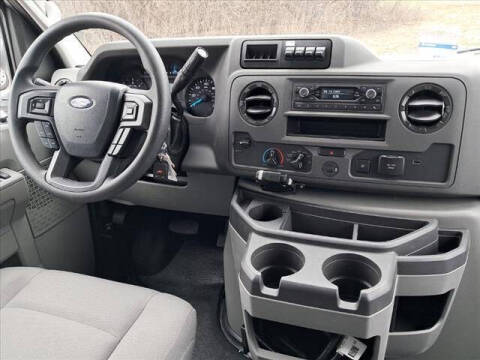 2025 Ford E-Series