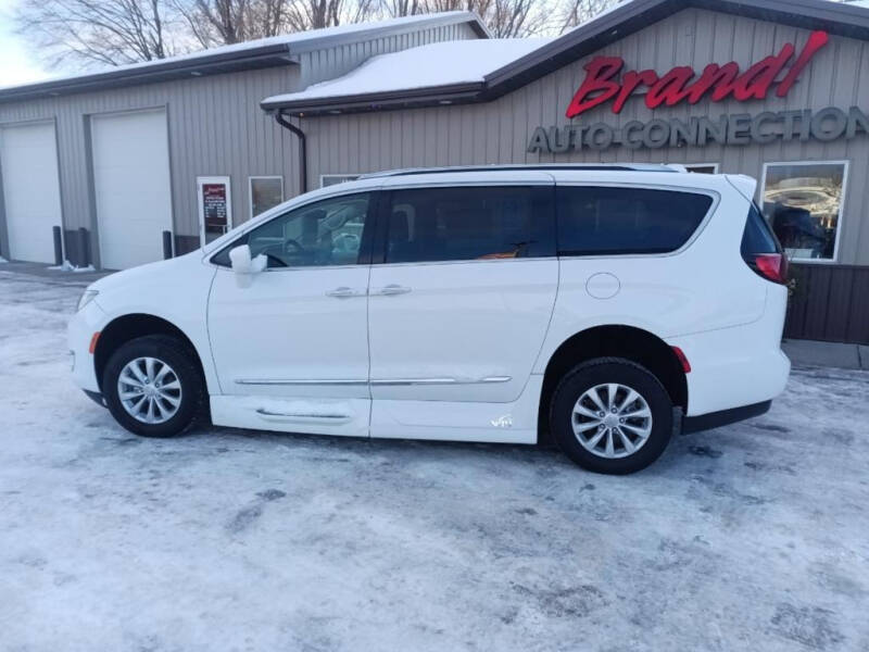 2019 Chrysler Pacifica Touring L