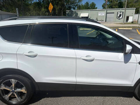 2017 Ford Escape SE