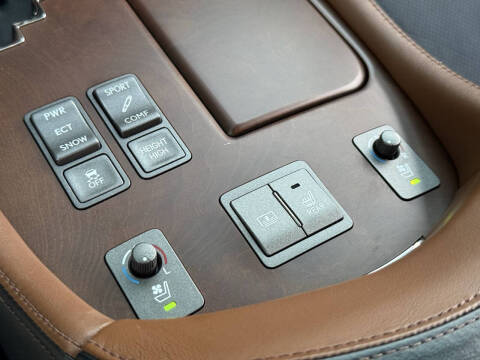 2011 Lexus LS 460