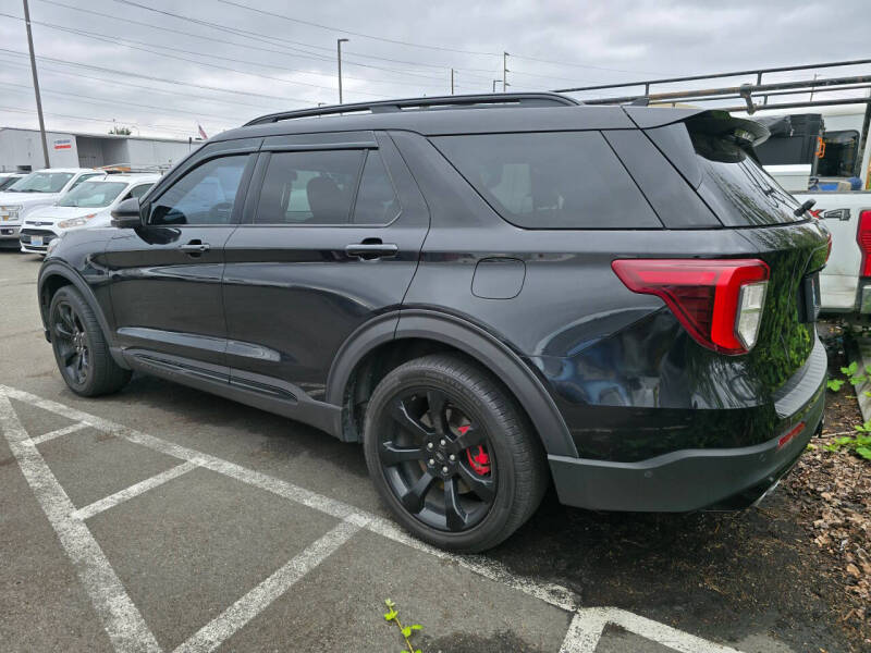 2020 Ford Explorer ST
