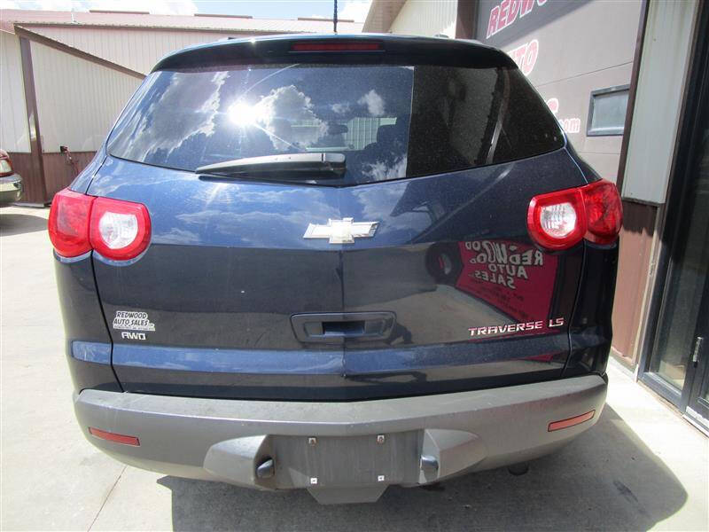 2011 Chevrolet Traverse LS