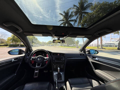 2015 Volkswagen Golf GTI SE