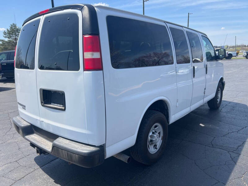 2015 Chevrolet Express LS 2500