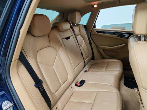 2016 Porsche Macan S