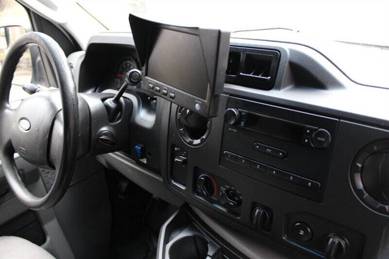 2013 Ford E-Series E-150