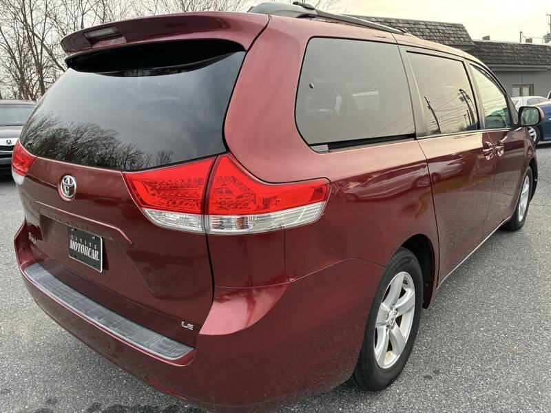 2011 Toyota Sienna