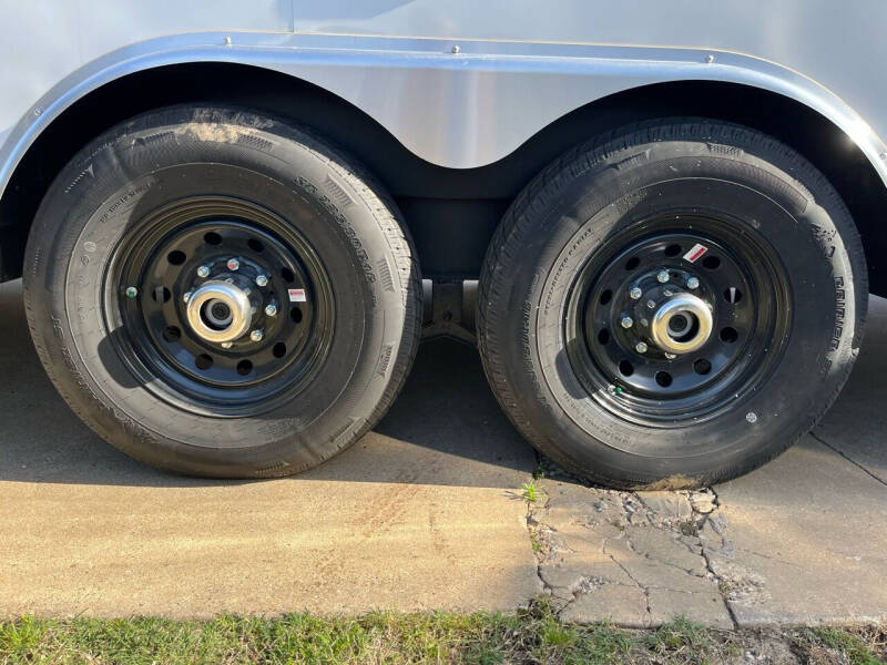 2024 Continental Cargo 8.5x32 Enclosed Trailer