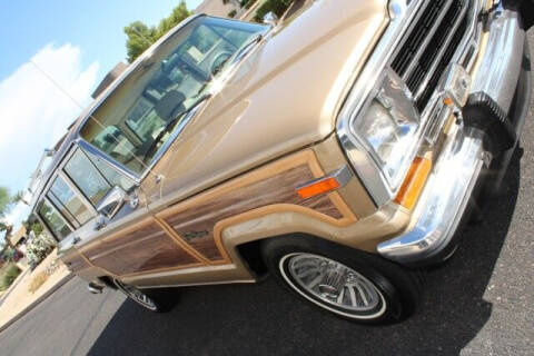 1990 Jeep Grand Wagoneer
