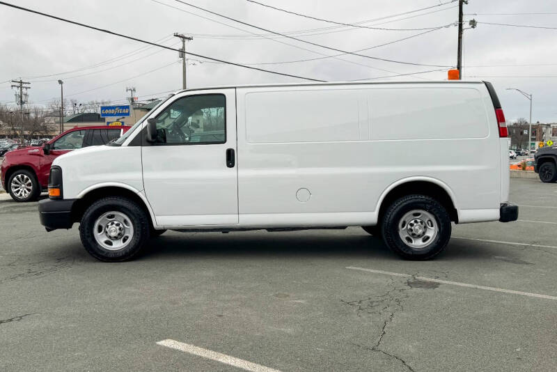 2016 Chevrolet Express 2500