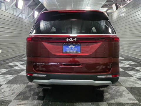2022 Kia Carnival EX
