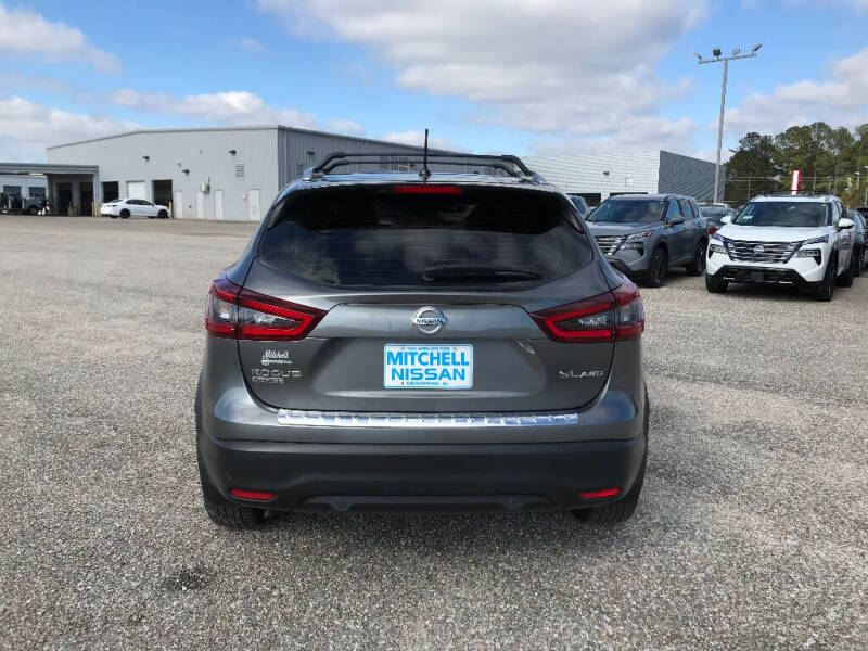 2022 Nissan Rogue Sport SL