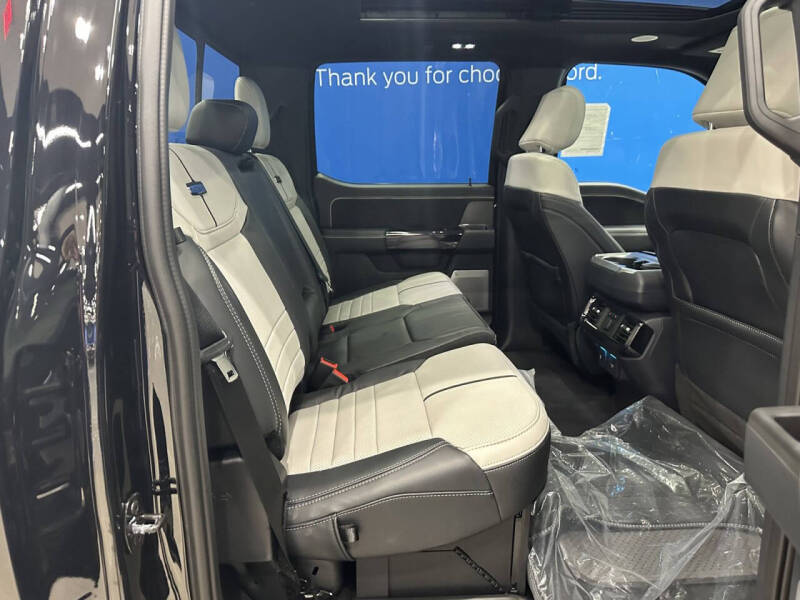 2023 Ford F-150 Lightning Platinum