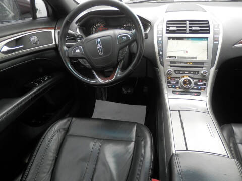 2017 Lincoln MKZ Select