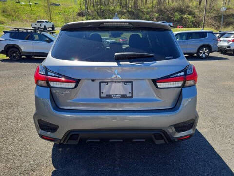 2026 Mitsubishi Outlander Sport ES