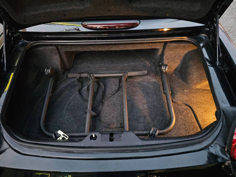 2003 Ford Thunderbird