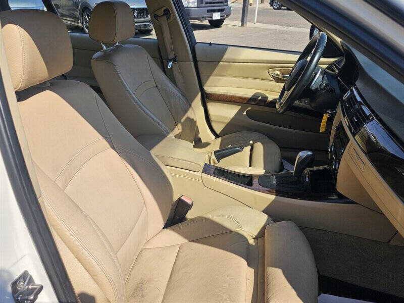 2011 BMW 3 Series 328i