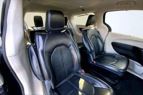 2021 Chrysler Pacifica Hybrid Touring L