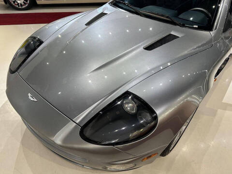 2004 Aston Martin V12 Vanquish