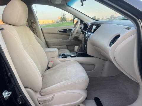 2014 Nissan Pathfinder S