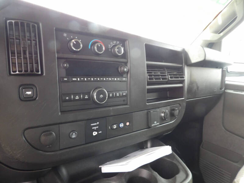 2020 Chevrolet Express 2500