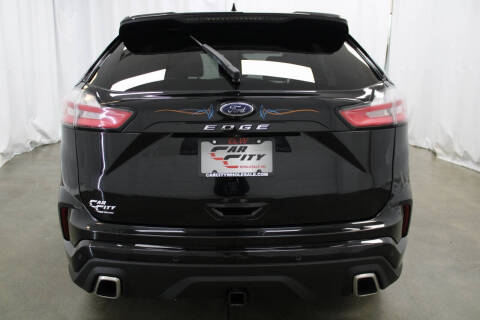 2022 Ford Edge ST