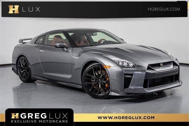 2017 Nissan GT-R for sale at HGREG LUX EXCLUSIVE MOTORCARS in Pompano Beach FL