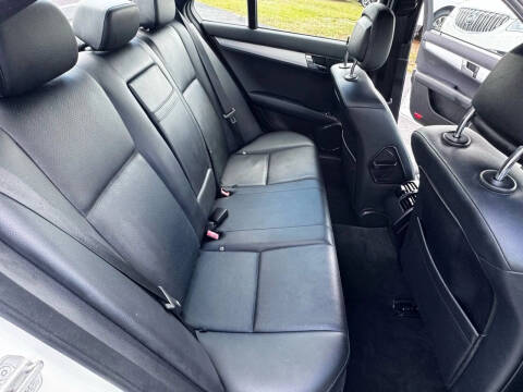 2009 Mercedes-Benz C-Class C 300 Sport