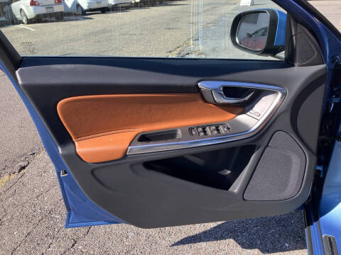 2014 Volvo S60 T5 Premier