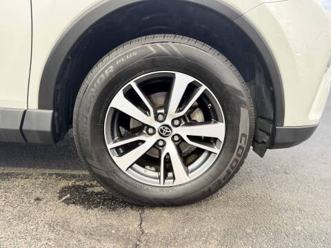 2016 Toyota RAV4 XLE