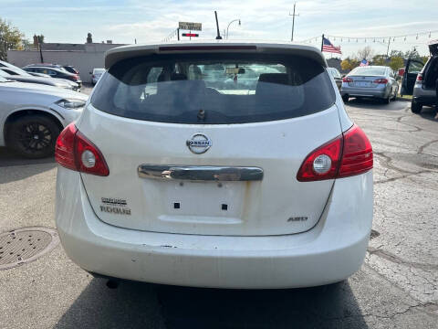 2013 Nissan Rogue S