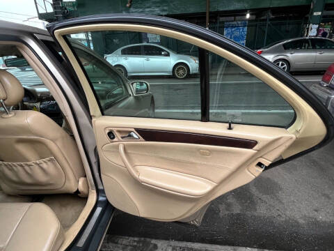 2001 Mercedes-Benz C-Class C 320