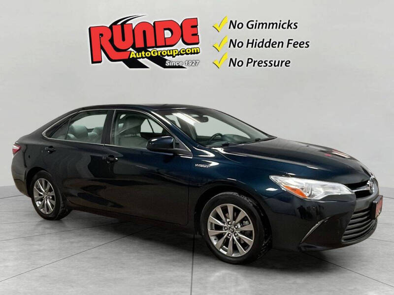 2016 Toyota Camry Hybrid XLE