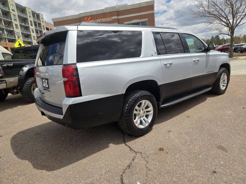 2017 Chevrolet Suburban LT